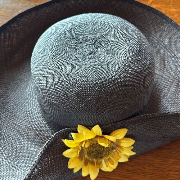 Vintage Black Fine Weave Wide Brim Straw Hat Sunflower Women’s Size Medium - Picture 2 of 13